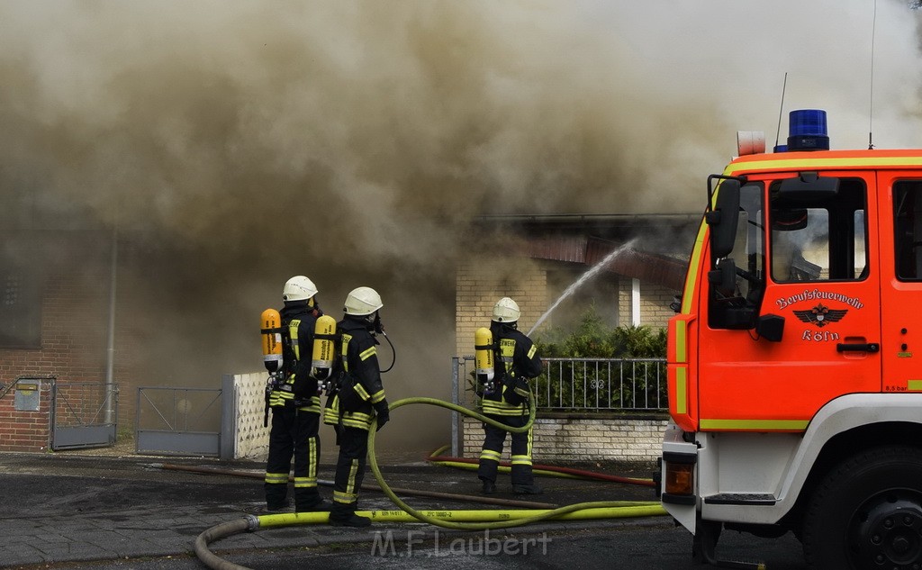 Feuer 2 Y Explo Koeln Hoehenhaus Scheuerhofstr P0038.JPG - Miklos Laubert